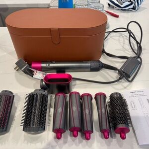 Dyson Airwrap Styler Set with Case